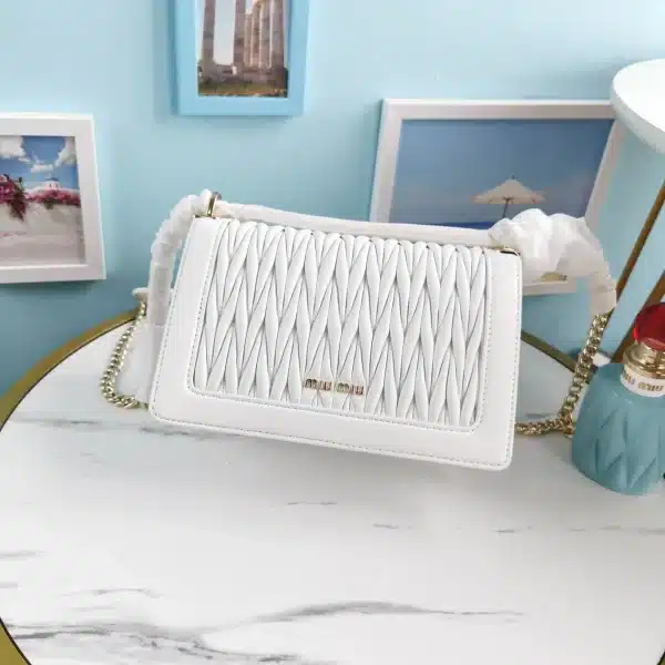 Miu Miu white Model: 5BD083 Size: 22X14X8cm - Image 9