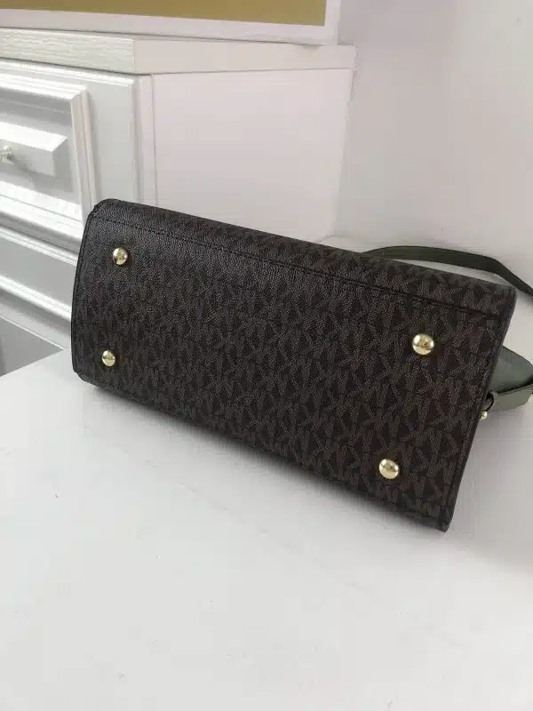 Mk Shoulder Crossbody Model:2115 L:28 H:22 W:14 - Image 3