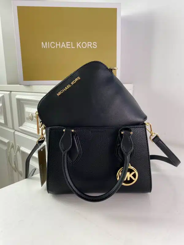MK Handbag Crossbody Size:23*18*12 - Image 13