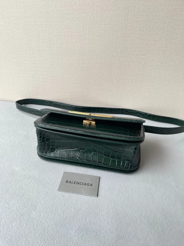 Gossip bag crossbody bag Size: 23.5x12.4x10.4cm - Image 6