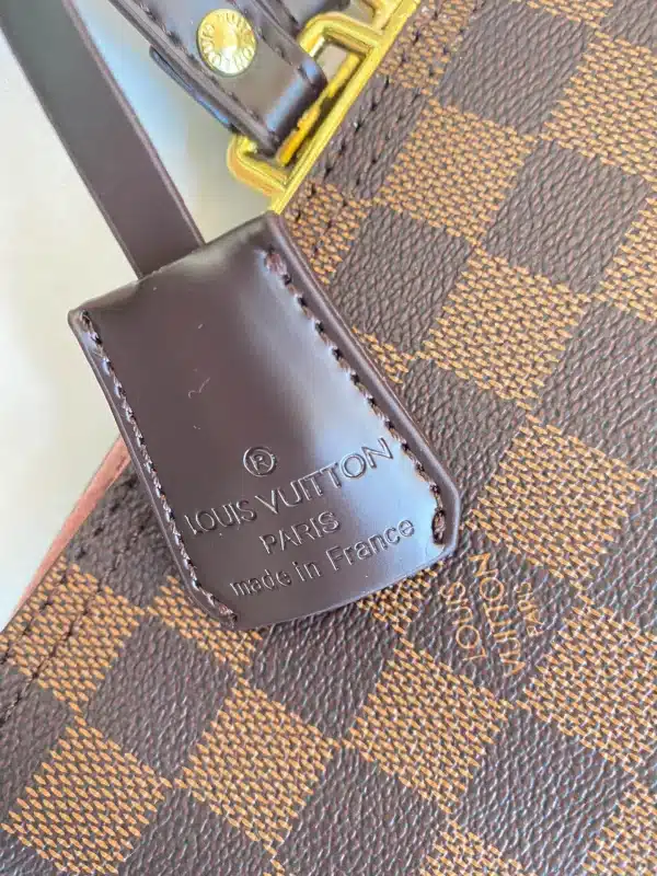 Louis Vuitton Size: 28X28X14cm Pocket 43cm - Image 5