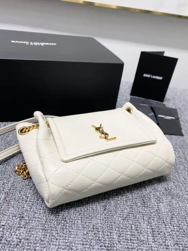 Lambskin Size: 18x13x6cm Code: 672838 - Image 5