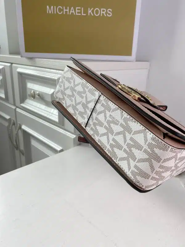 Mk Size: 25*17*9cm Model: 9923 - Image 5