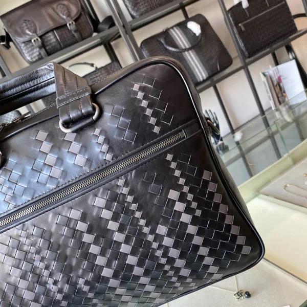 BV Briefcase Size:38cm - Image 8