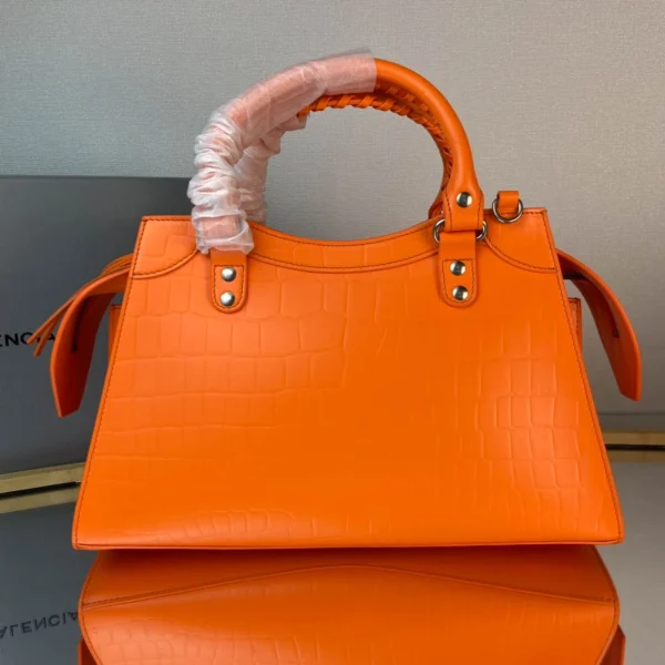 Balenciag* Neo Classic biker bag Size: 25*33*13*20cm - Image 8