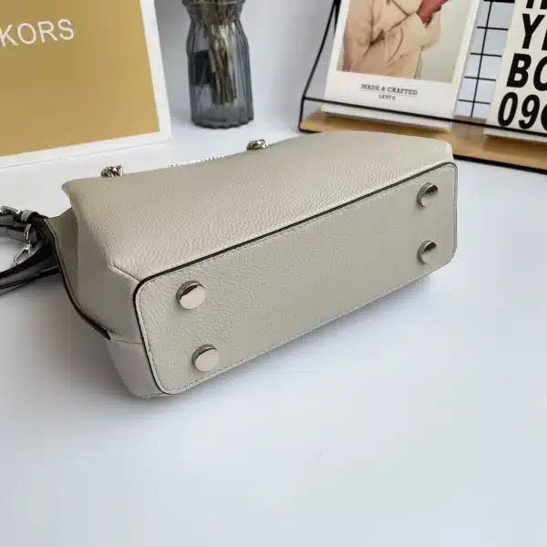 MK Shoulder Crossbody Model:0134 Size:27x21x8 - Image 4
