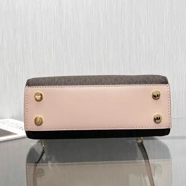 Mk Crossbody Tote Size: 21cmx9x14 Model: 340320300 - Image 5