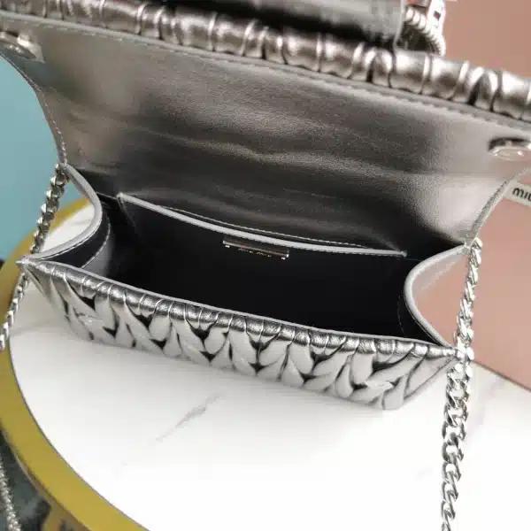 Matelasse Silver Grey Model: 5BD084 Length: 115cm size: 20 5.5 12 - Image 5