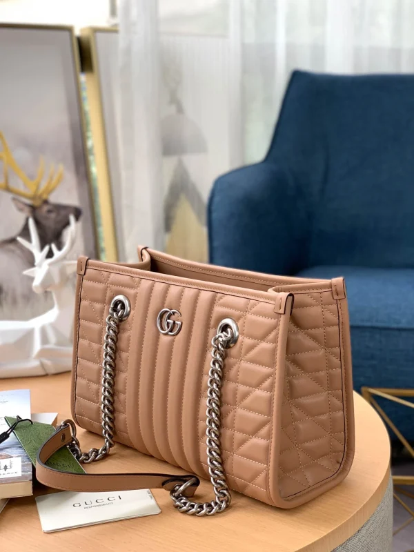 Marmont Collection Size:681483 Size:26.5X19X11cm - Image 9