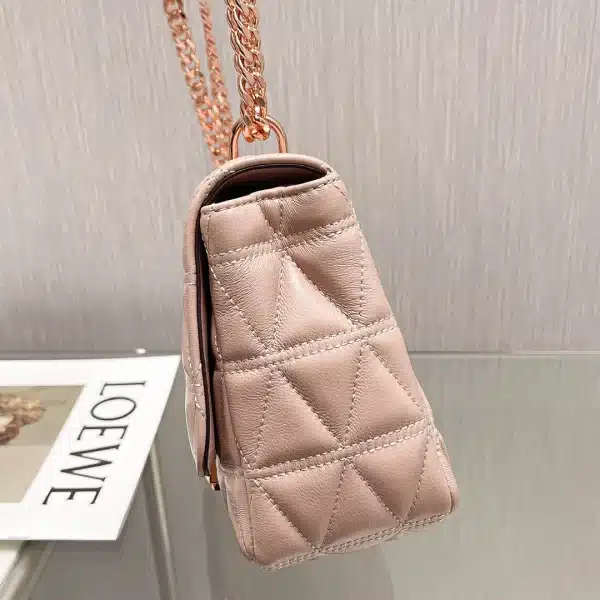 MK small fragrant style sheepskin bag chain pink Size: 25CmX16cmX8.5cm - Image 6
