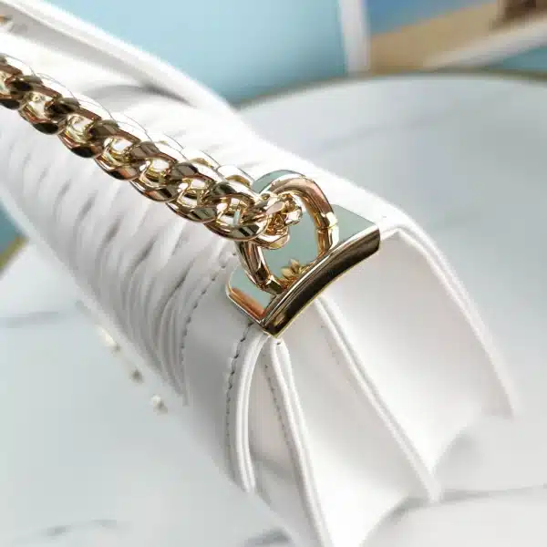 Miu Miu white Model: 5BD083 Size: 22X14X8cm - Image 2