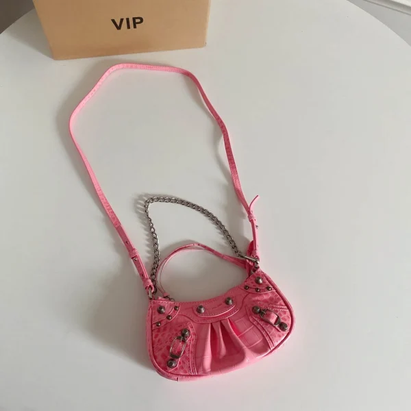 Crossbody bag Size: 20*11*4CM - Image 6