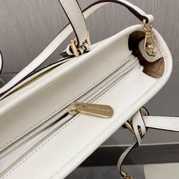 Michael kors MK jetset Size: 22cm*19cm*10cm - Image 12