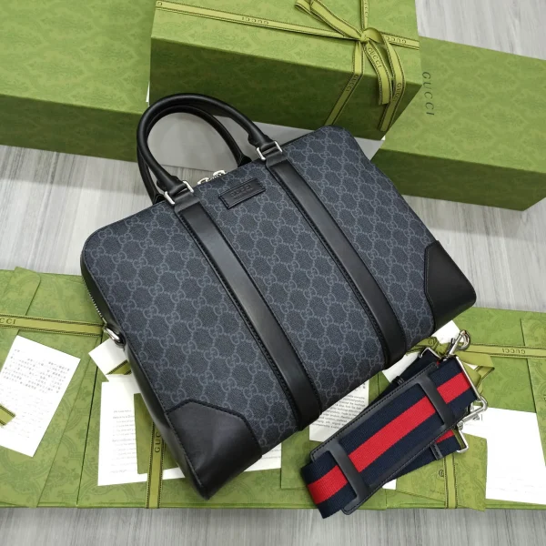 Model: 474135 Size: 36x28x7cm - Image 4