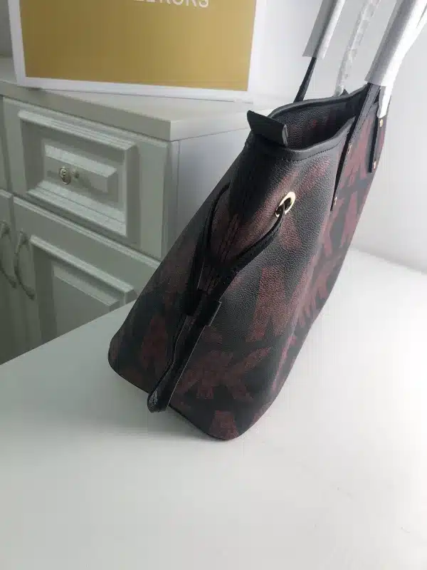 MK Model: 002 Size: 372917cm Size: 28*17cm - Image 8