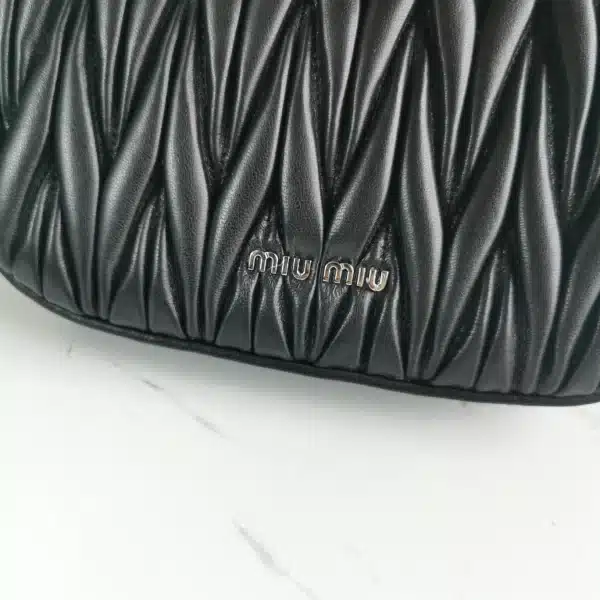 Miu Miu handheld underarm bag Size：20X15X4.5cm - Image 2