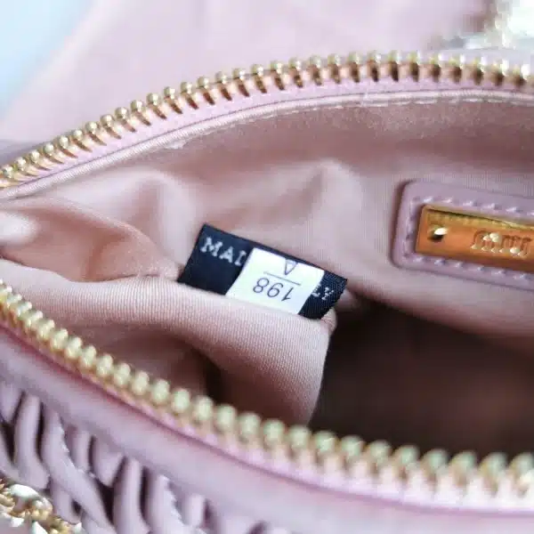 Miu Miu mini series handbag high 11cm long 17cm wide 7cm - Image 3