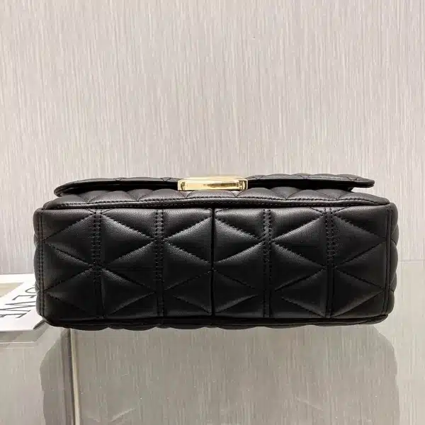 MK Sheepskin Bag Black Size: 25CmX16cmX8.5cm - Image 12