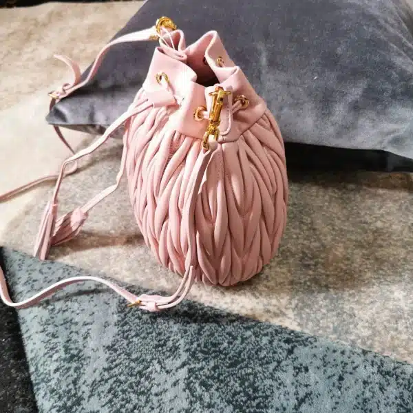 Miu Miu sheepskin size: 18, 20, 12 light pink Model: 5BE014 - Image 8