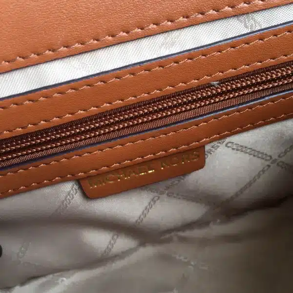 MK Shoulder Crossbody Model:080 Size:26-17-12 - Image 3
