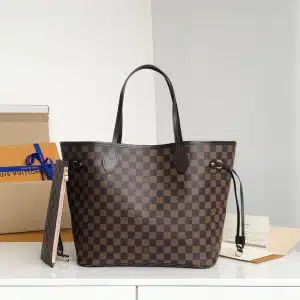 Louis Vuitton Size: 32*29*17cm