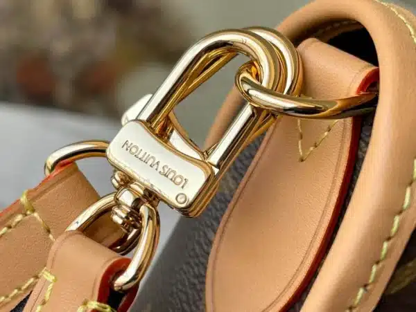 Louis Vuitton Size: 25.0 9.0 15.0 cm - Image 5