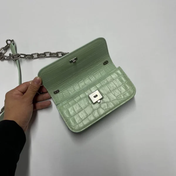 Crossbody Bags Size: 19✖️10✖️7cm - Image 8