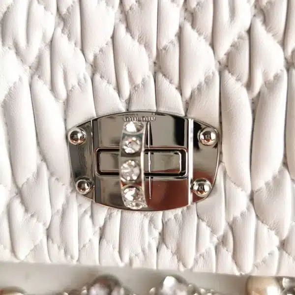 Miu Miu Diamond Chain Bag size: 22.5, 4.5, 12 - Image 6