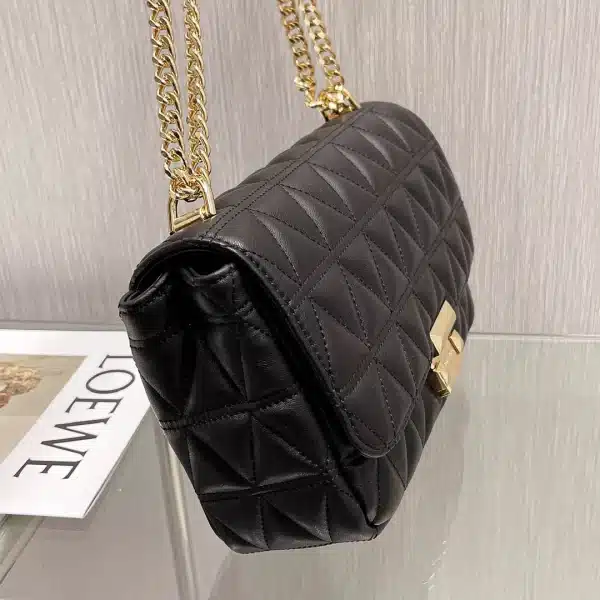 MK Sheepskin Bag Black Size: 25CmX16cmX8.5cm - Image 15