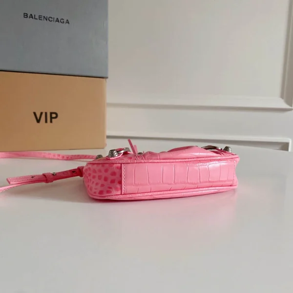 Crossbody bag Size: 20*11*4CM - Image 7