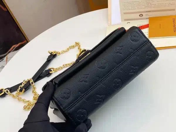 Louis Vuitton Size 21x15x8 CM - Image 6